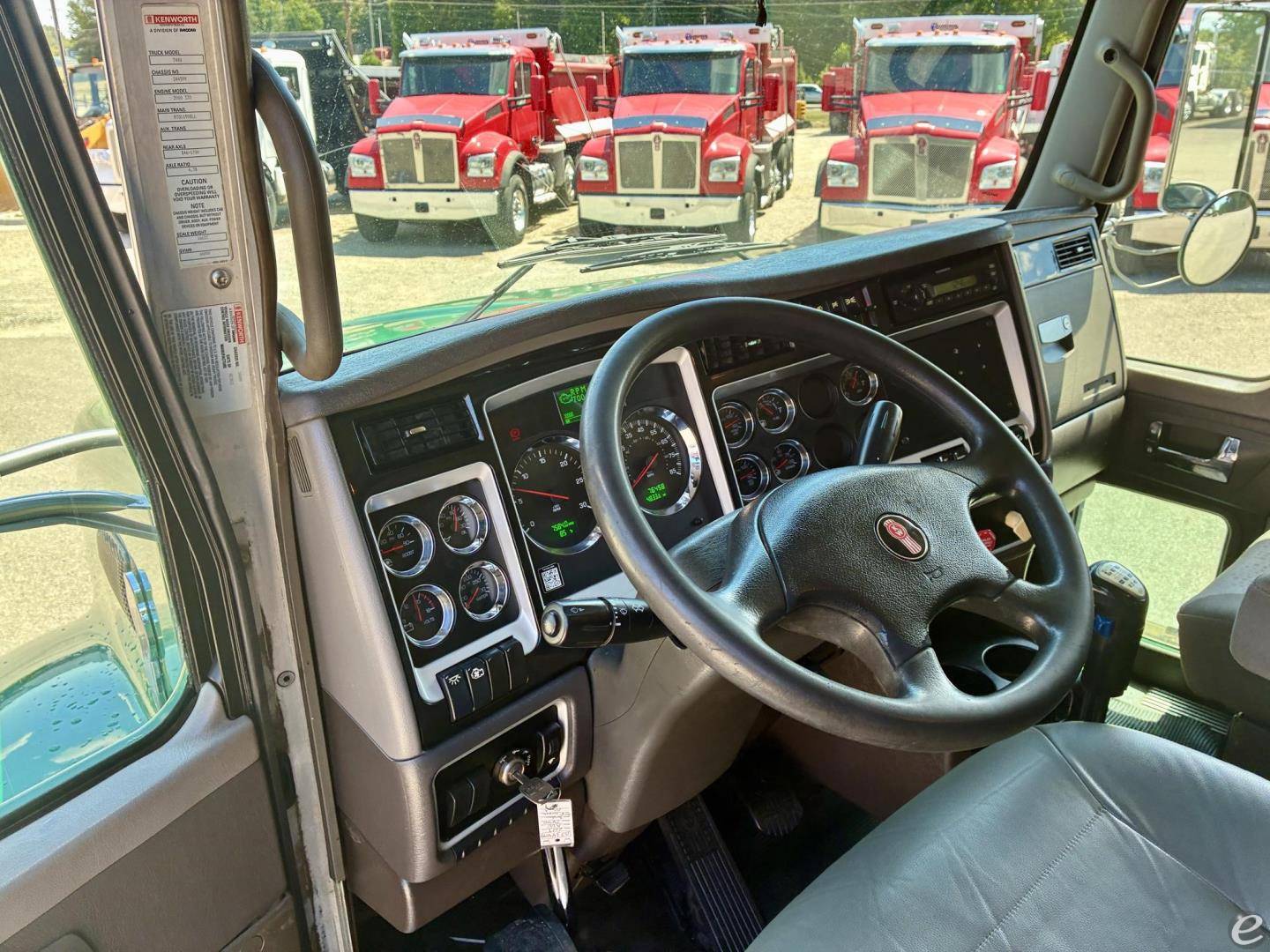 2013 Kenworth T440