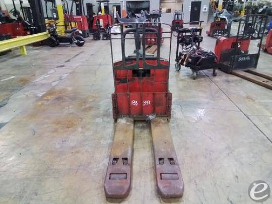 2010 Raymond 8400 Electric Forklift - 123Forklift