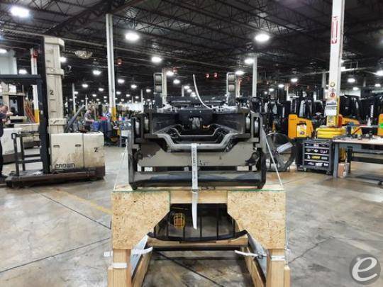 2015 Yale NR045 Electric Reach Truck - 123Forklift