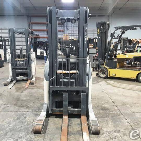 2019 Crown RR5725-45