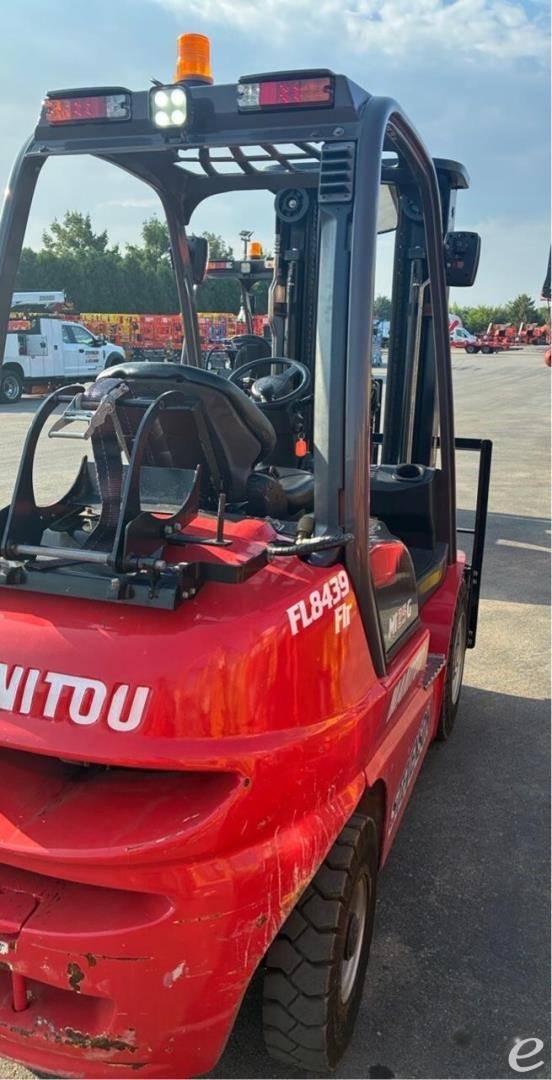 2023 Manitou MI25G