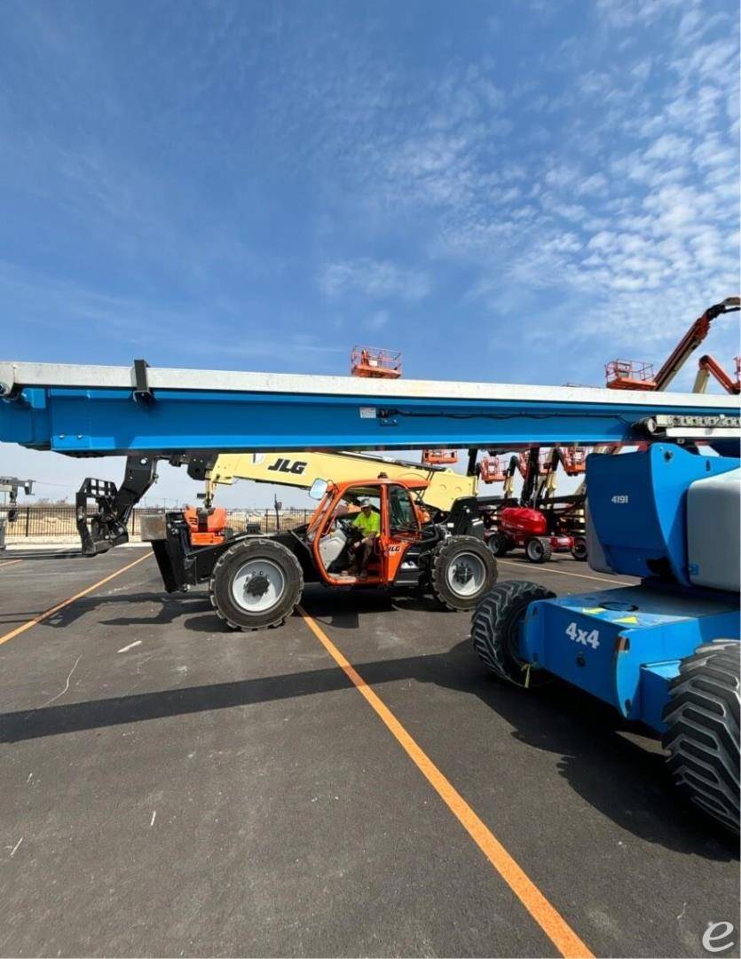 2013 Genie Z80/60