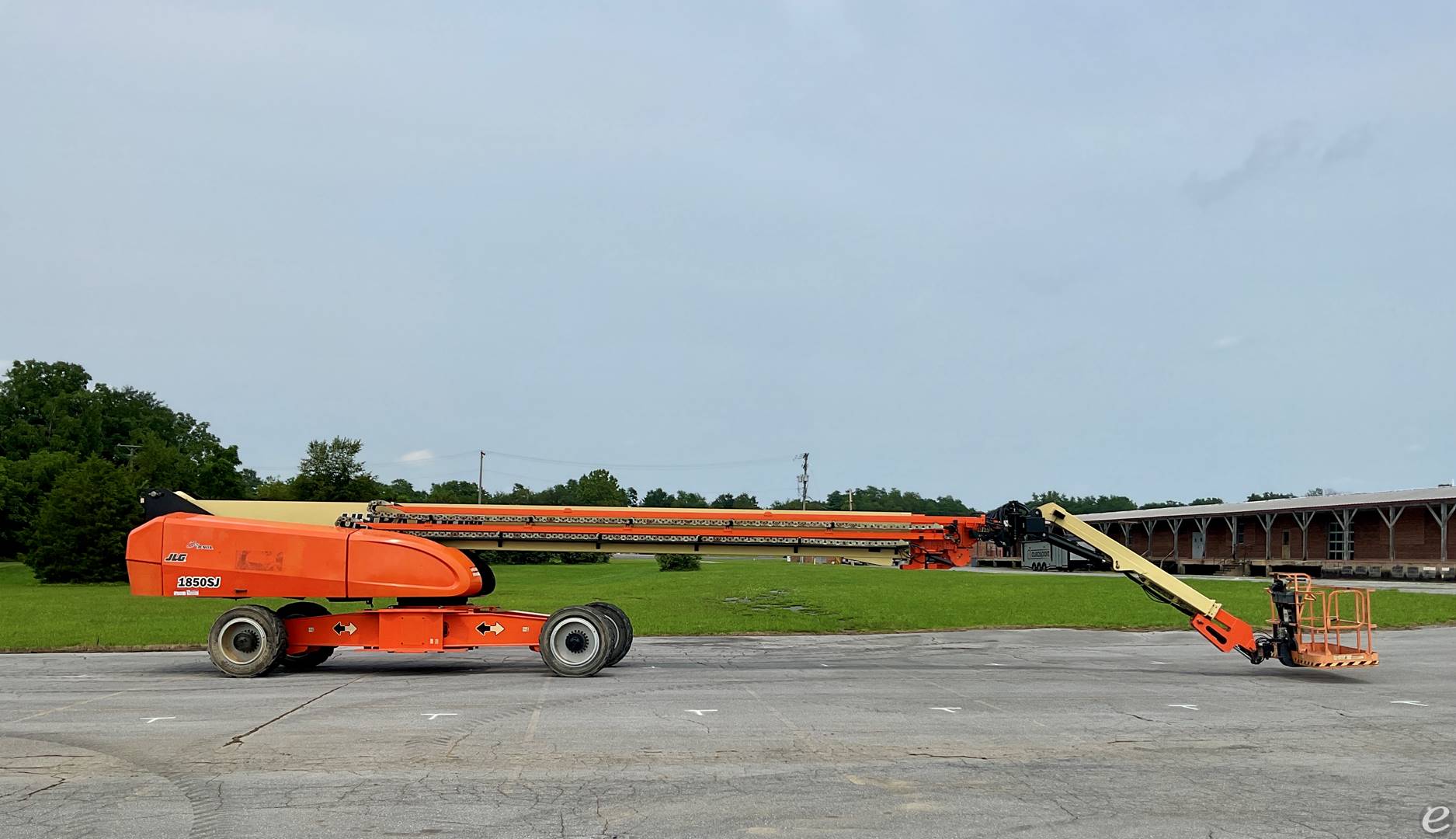 2017 JLG 1850SJP