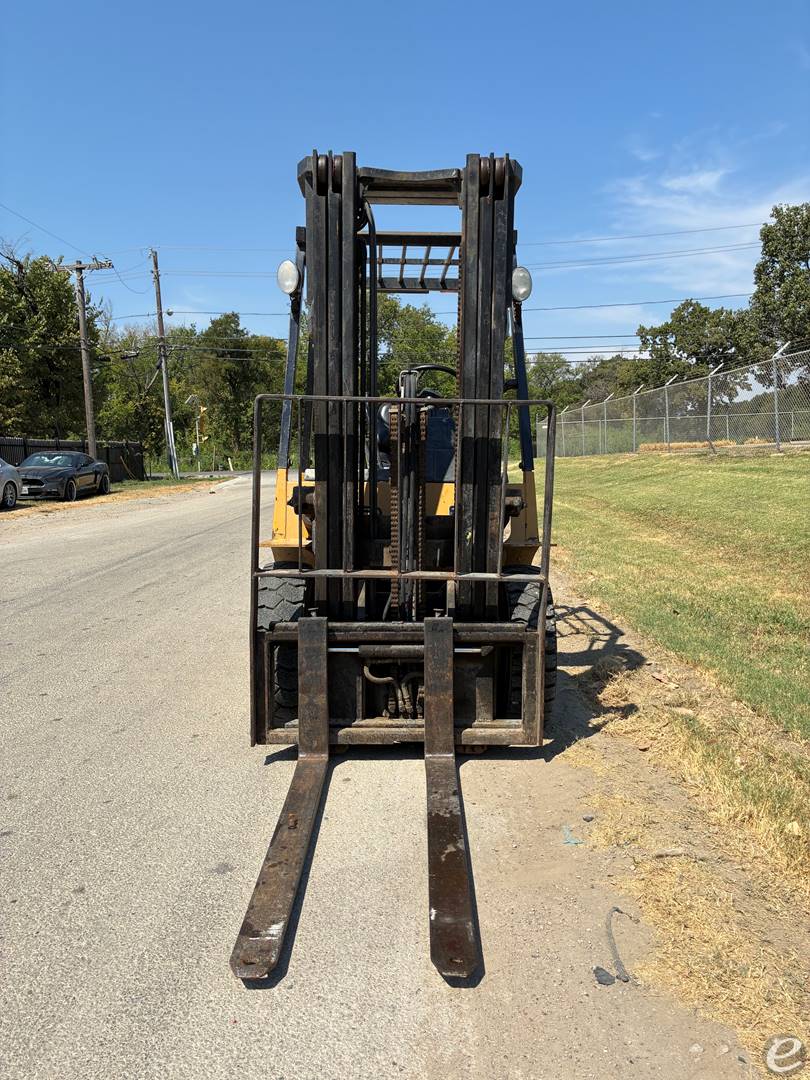 1999 Cat DP25-DS