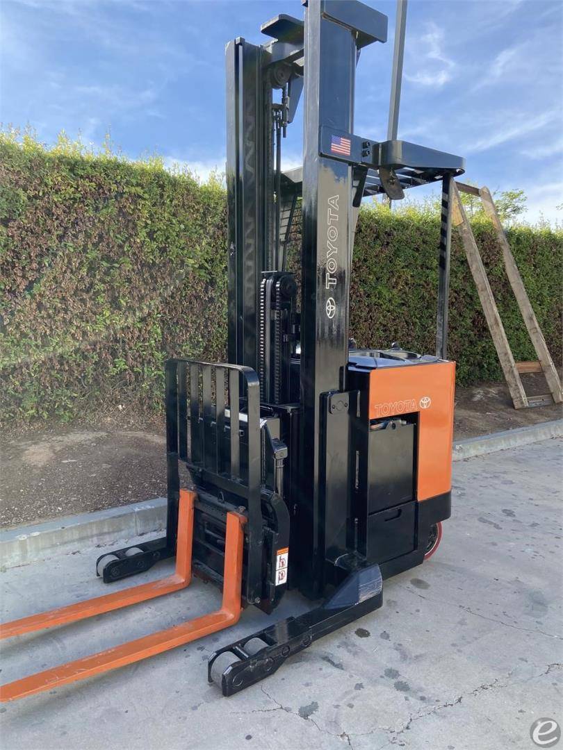 2012 Toyota 7BRU23 Electric Reach Truck - 123Forklift