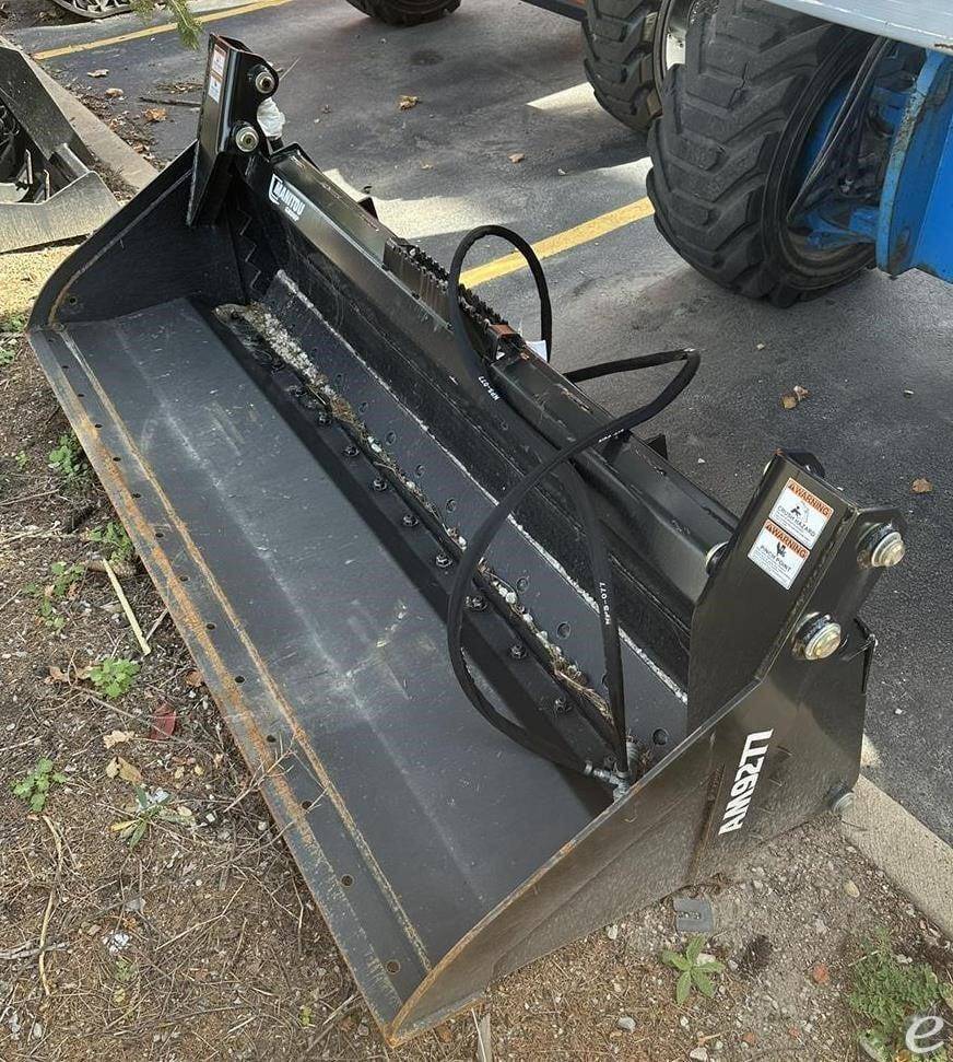 2023 Manitou 84