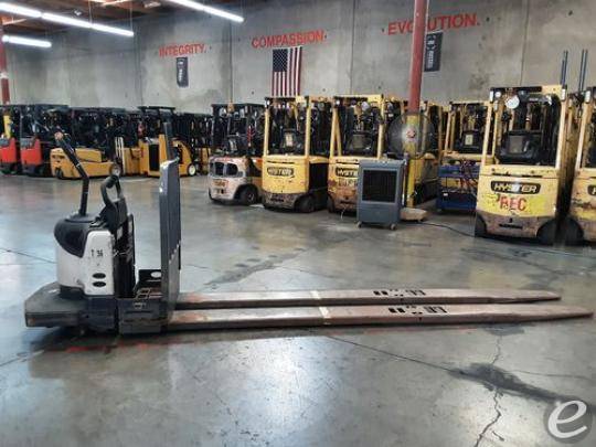 2008 Crown PE4500-80 Electric Forkl...