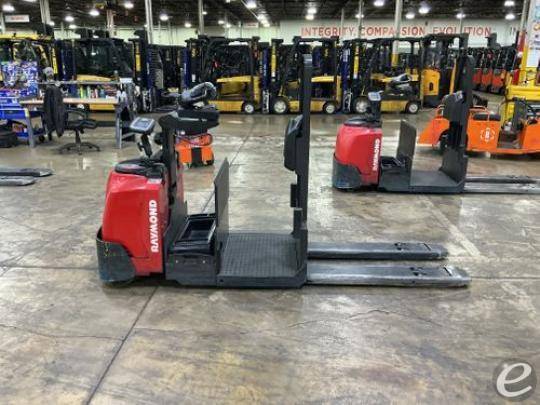 2020 Raymond 8510