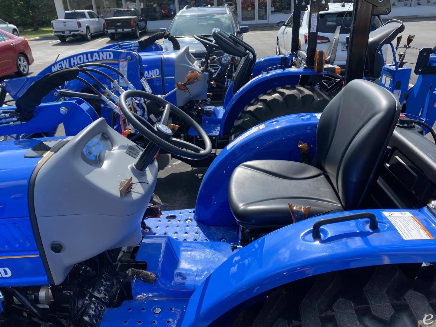 2025 New Holland WORKMASTER 25