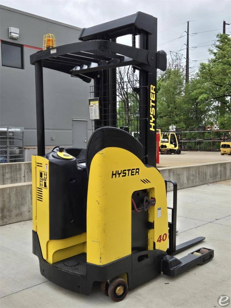 2016 Hyster N40ZRS2 Electric Reach Truck - 123Forklift