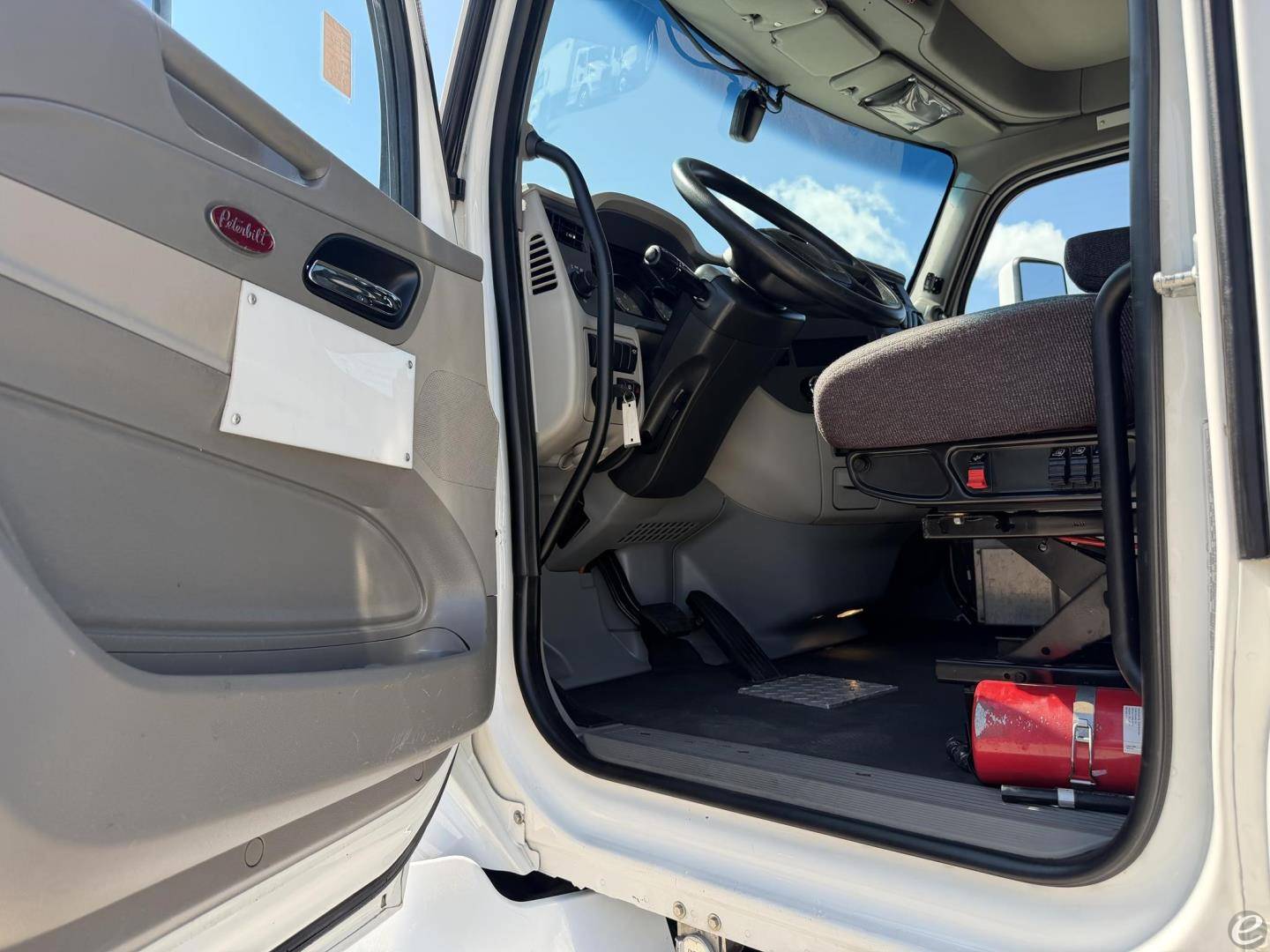 2022 Peterbilt 579