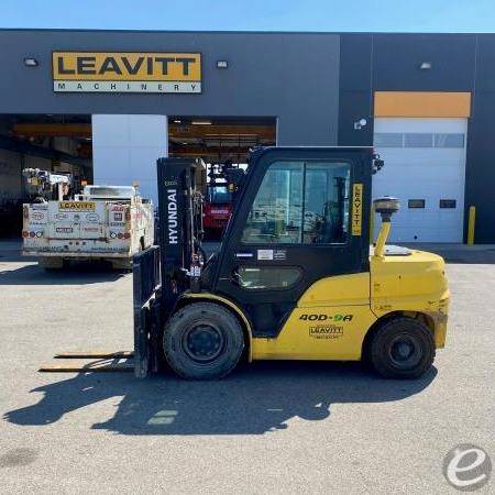 2015 Hyundai 40D-9A Diesel Forklift...
