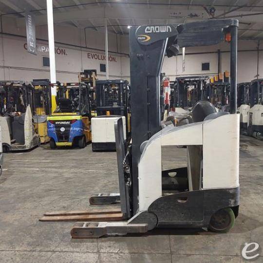 2016 Crown RR5725-45