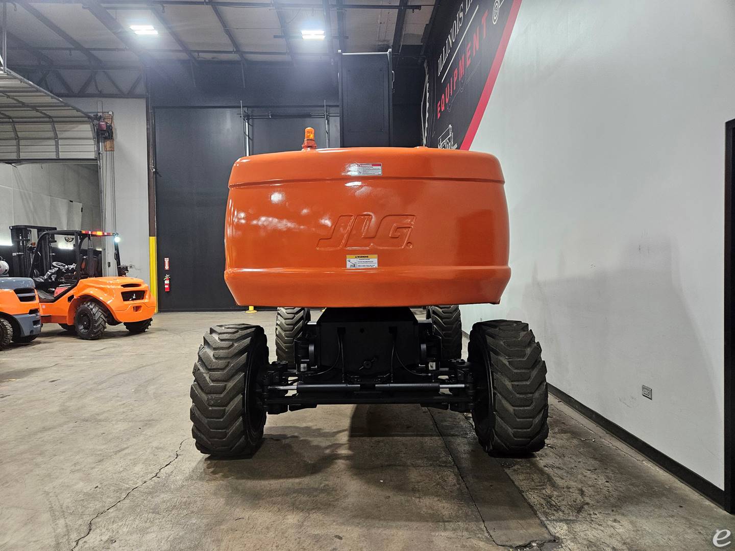2014 JLG 800S