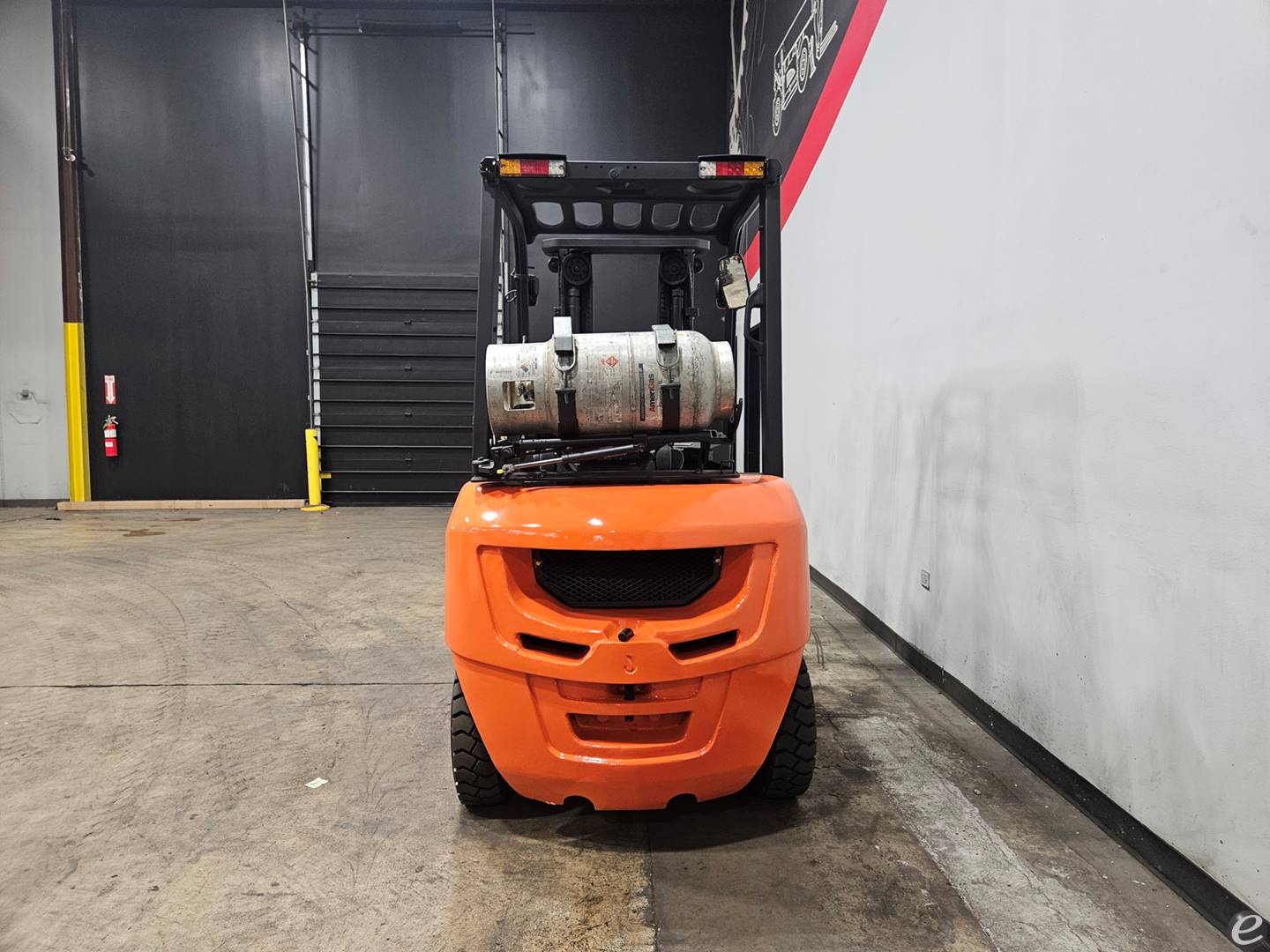 2020 Viper Lift Trucks FY25
