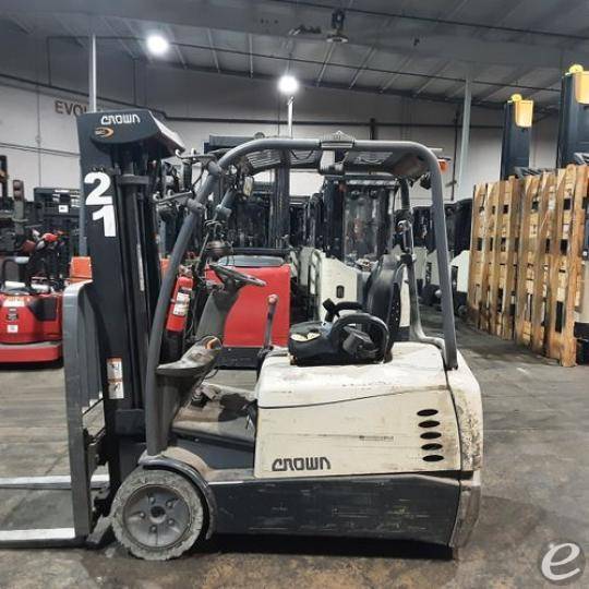 2020 Crown SC5245-40