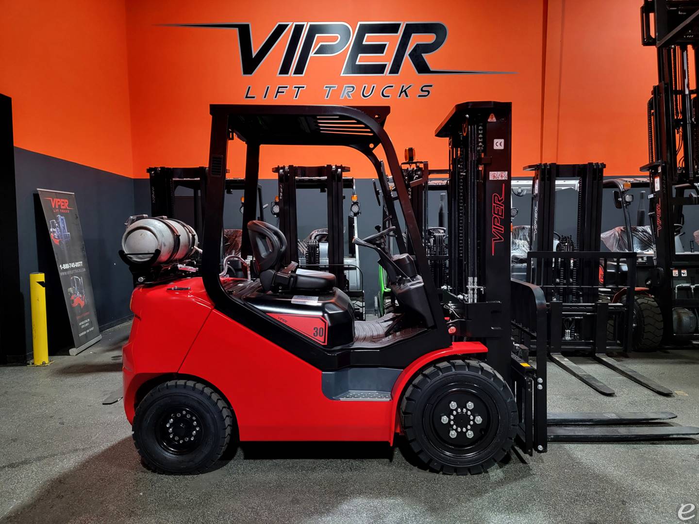 2024 Viper Lift Trucks FY30T