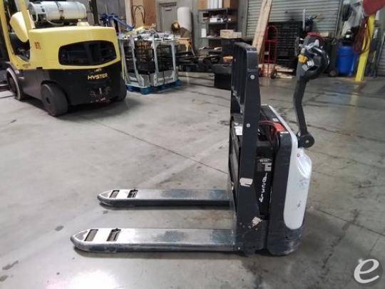 2018 Unicarriers WLXT2W7S22V Electric Forklift - 123Forklift