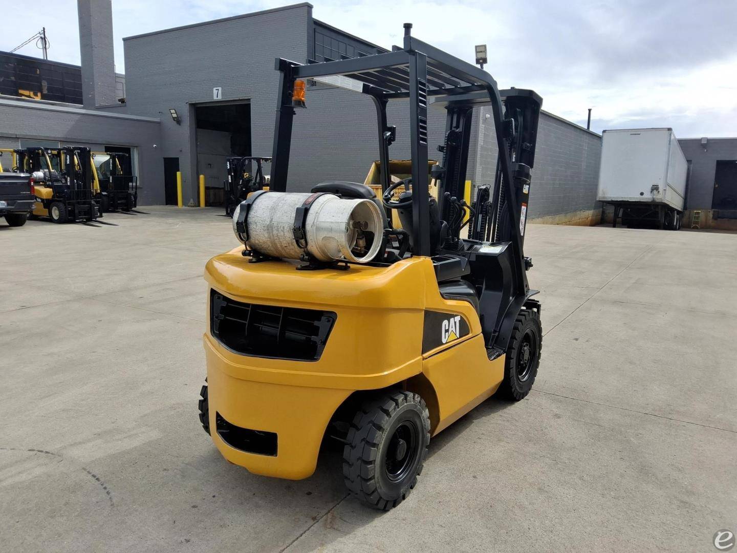 2021 Cat GP25N