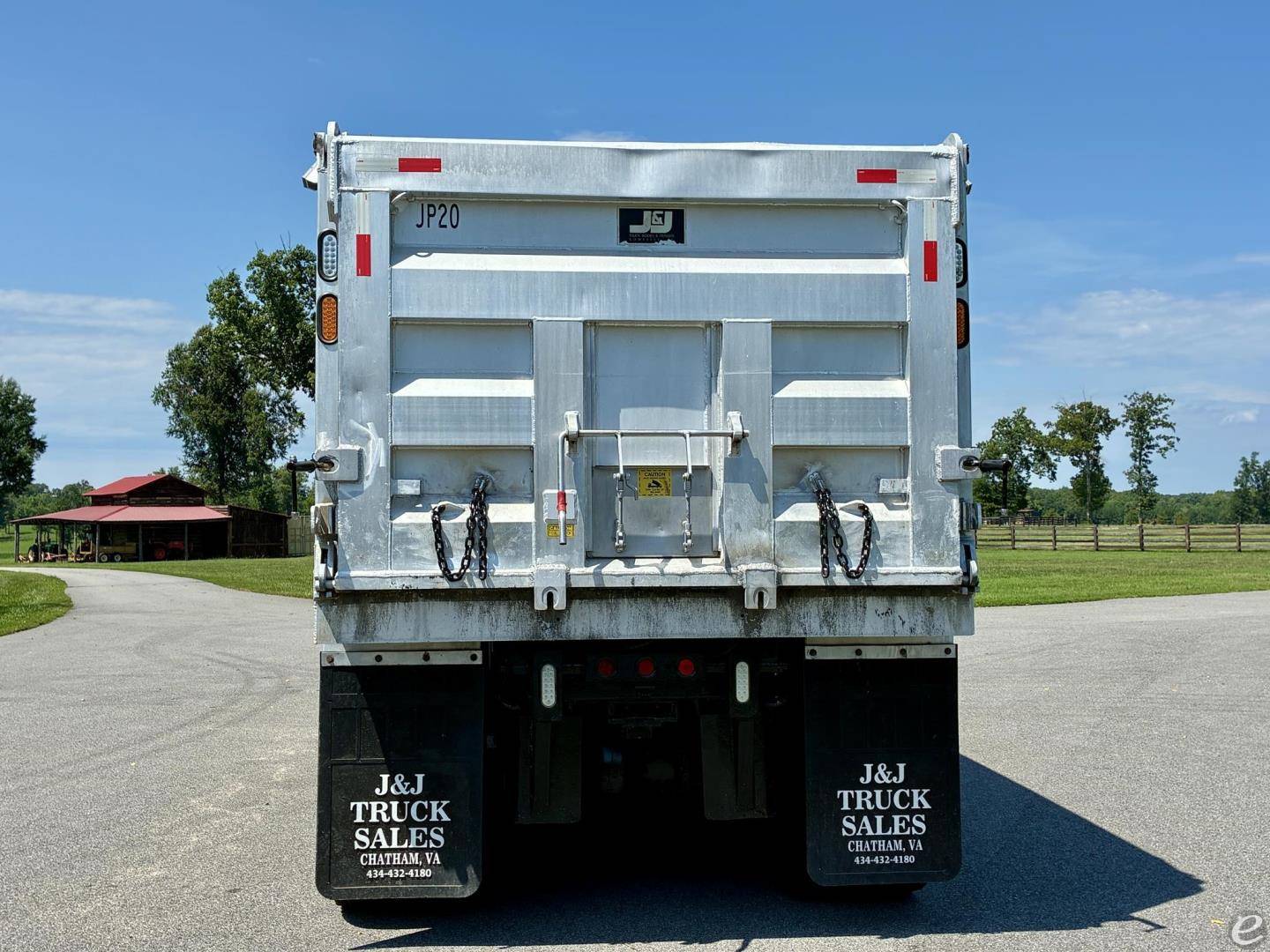 2019 Peterbilt 365
