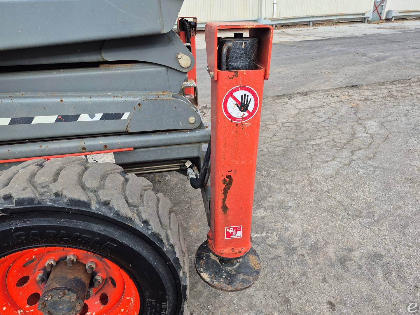 2017 Skyjack SJ8841RT