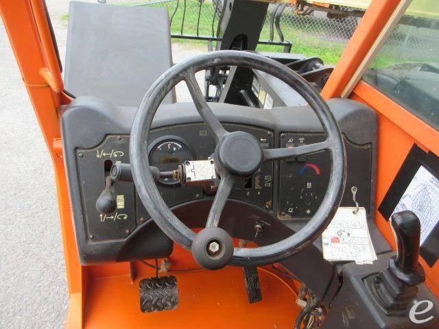 2014 JLG G6-42A