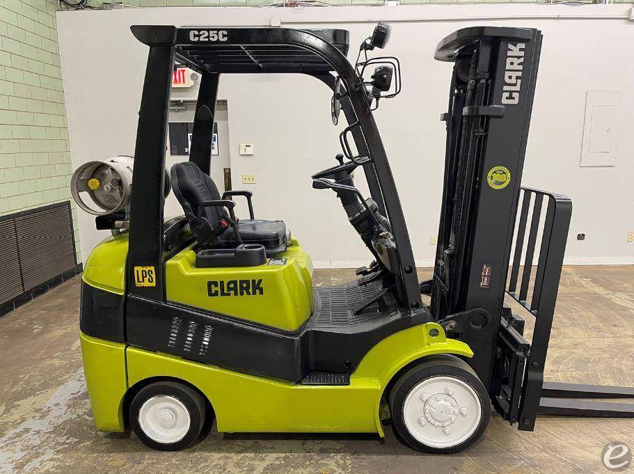 2017 Clark C25CL LP Gas Forklift