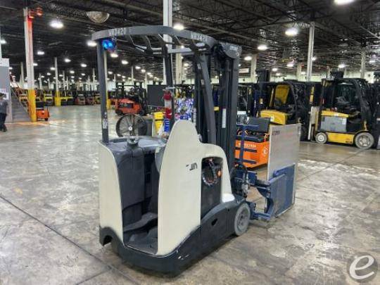 2023 Crown RC5735-35