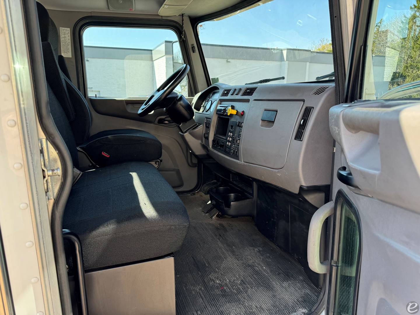 2019 Peterbilt 337 Rollback