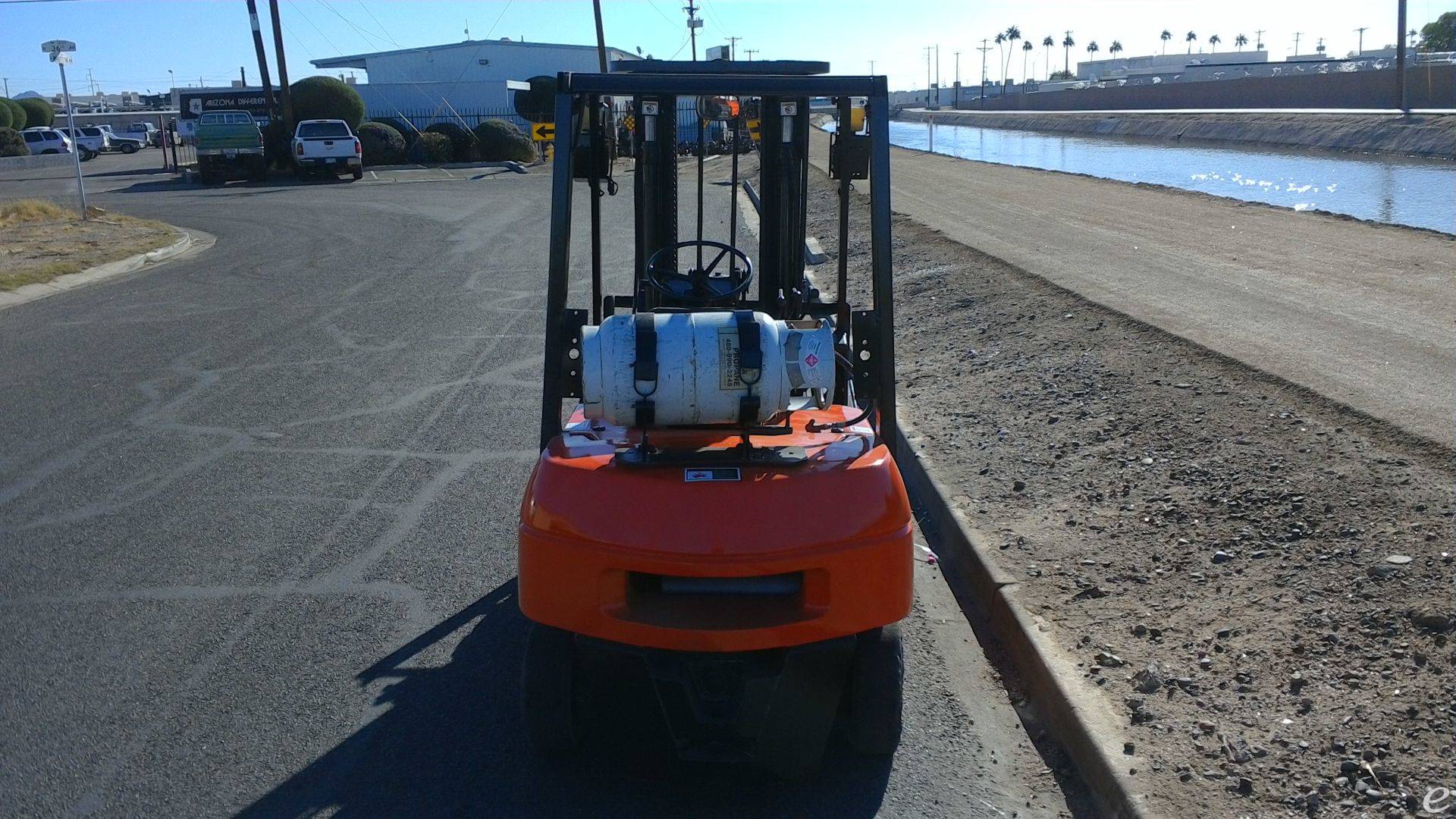 1999 World Lift WFG50