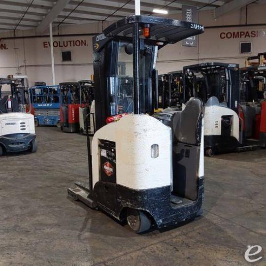 2016 Crown RR5725-45