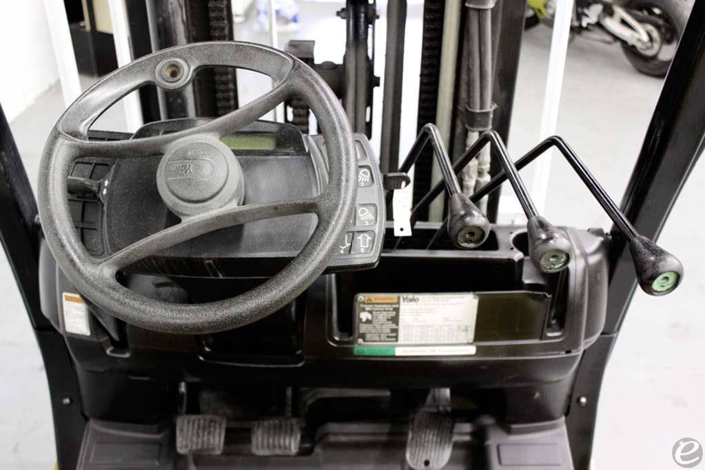 2014 Yale GLC050LXNVAE087 LP Gas Forklift - 123Forklift