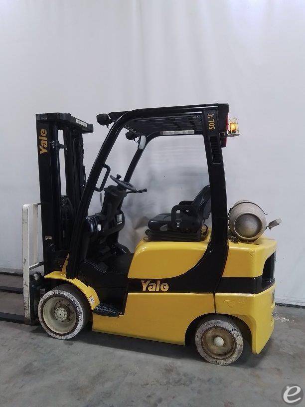 2017 Yale GLC050LX
