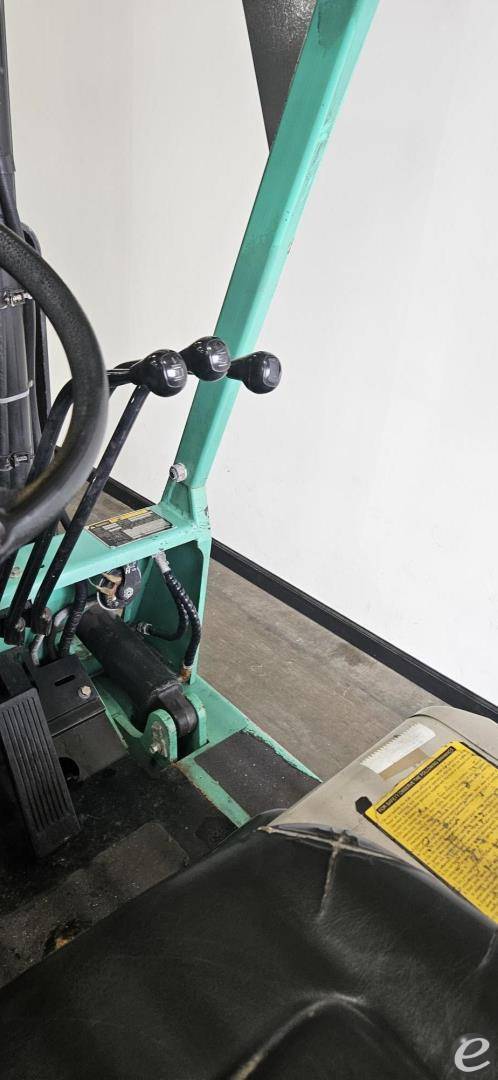 1998 Mitsubishi FGC25B-LP