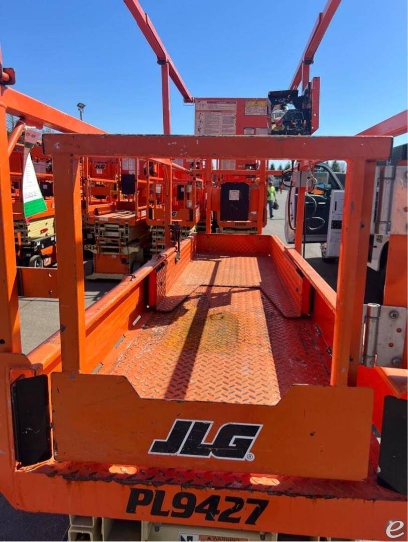 2021 JLG R1932i