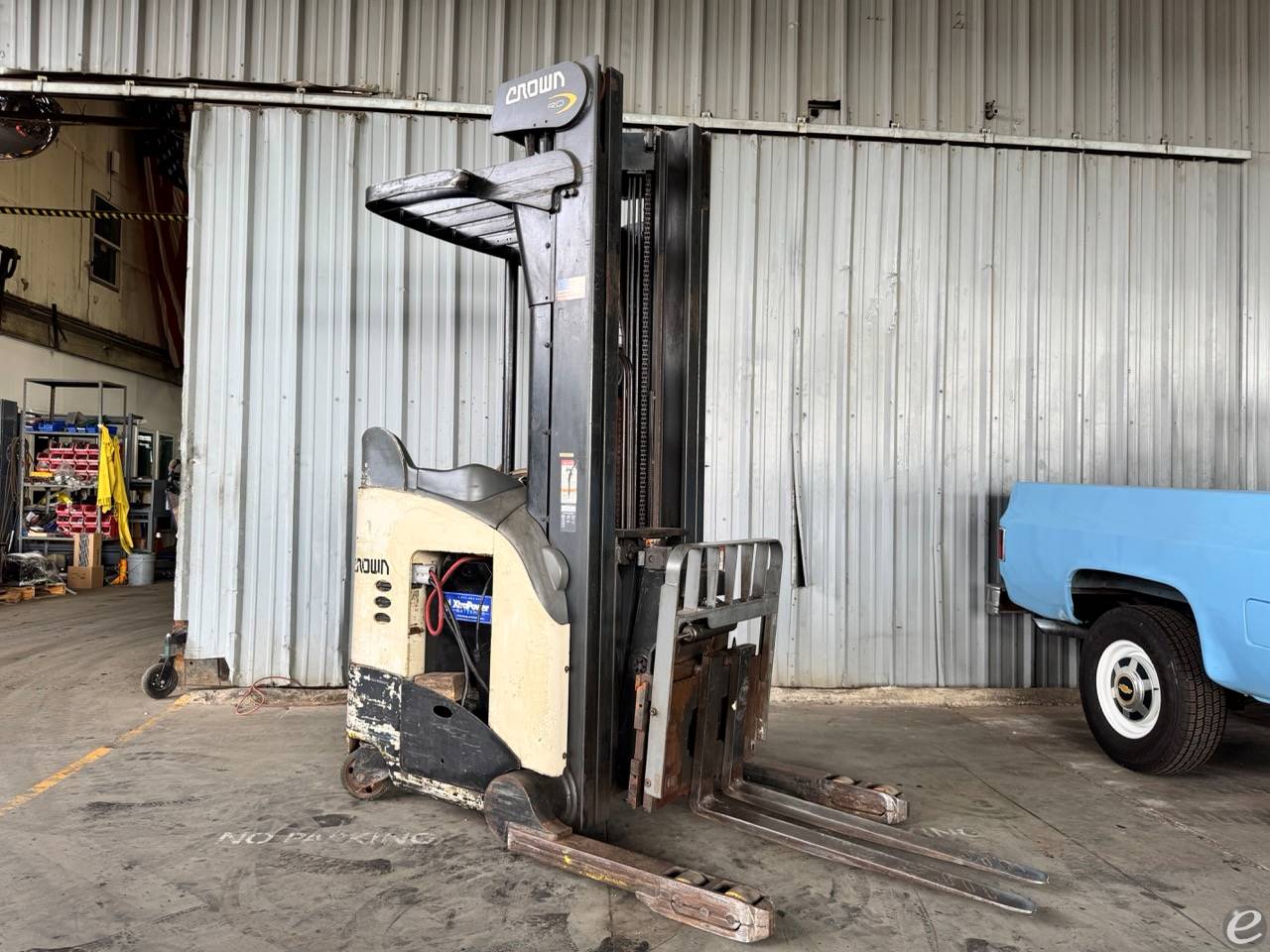 2011 Crown RD5725-30