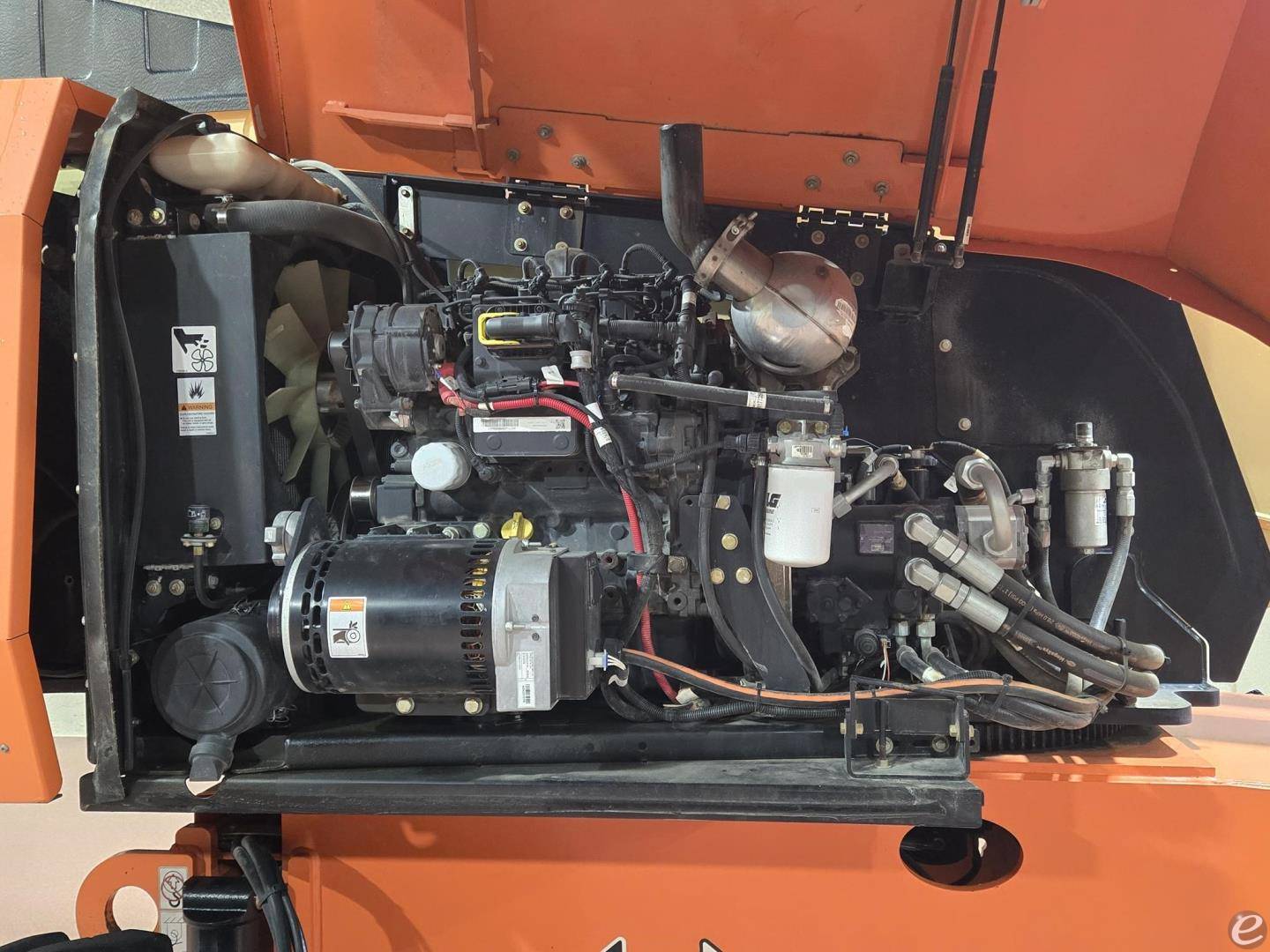 2017 JLG 600S