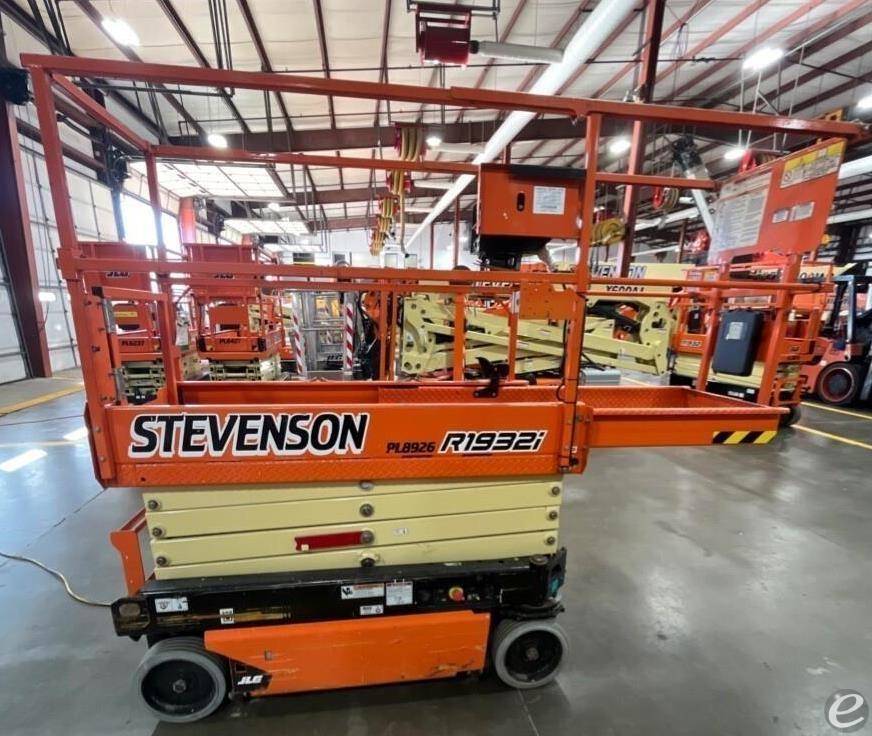 2021 JLG R1932i