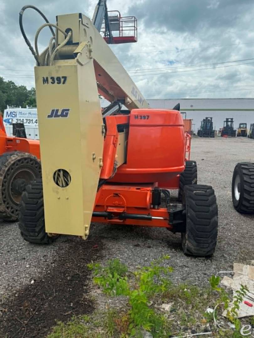 2017 JLG 600AJ