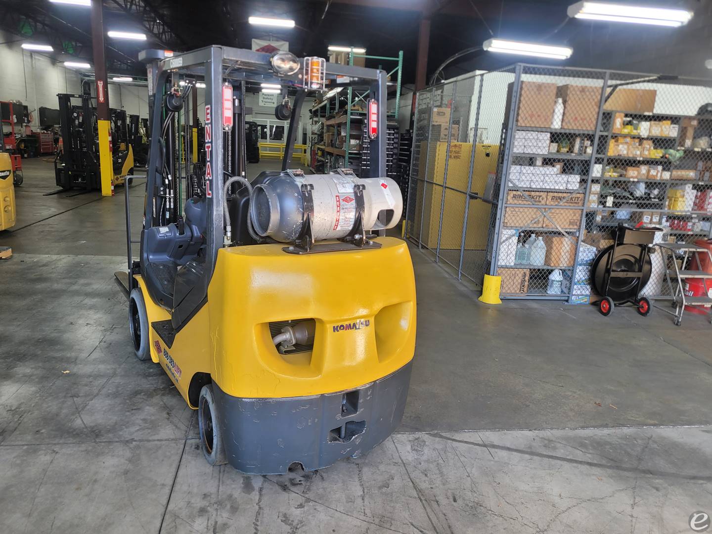  Komatsu FG30SHT-16 LP Gas Forklift...
