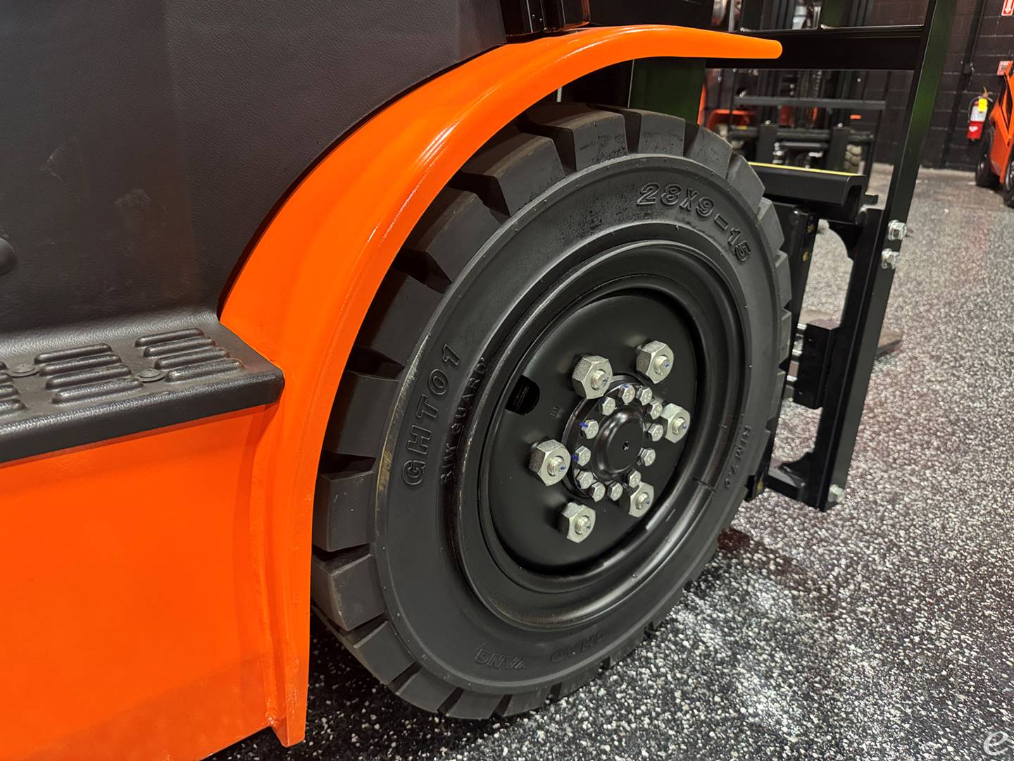 2026 Viper Lift Trucks FB35V