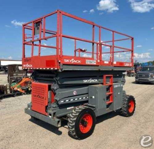 2016 Skyjack SJ8841