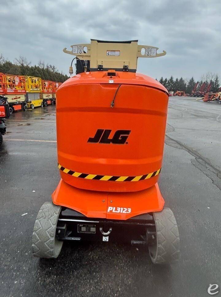 2015 JLG TOUCAN 32E