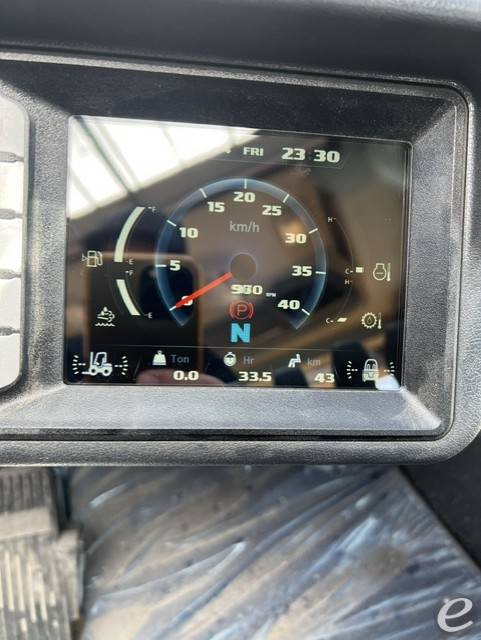 2026 Hyundai 100D-9V