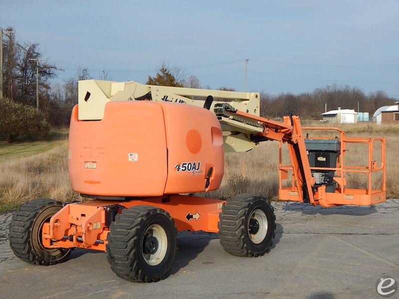 2012 JLG 450AJ