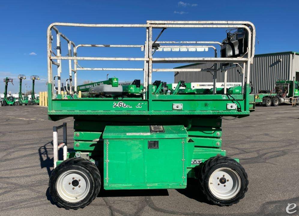 2014 JLG 260MRT Diesel Scissor Lift...