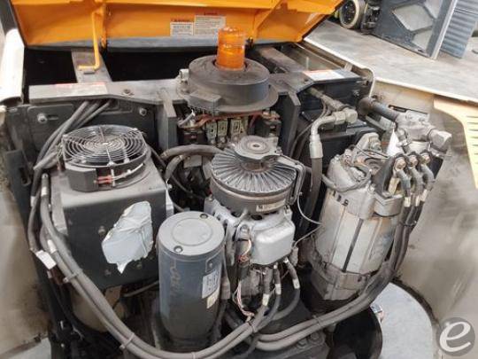 2018 Crown SP4050-30