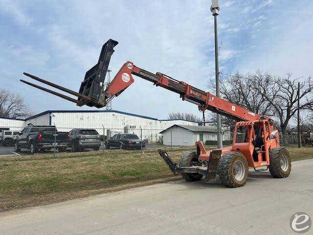 2007 JLG 10054