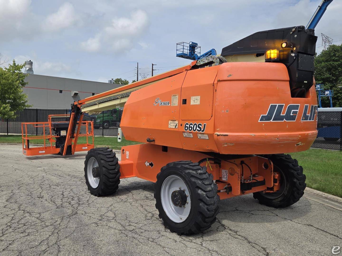 2012 JLG 660SJ