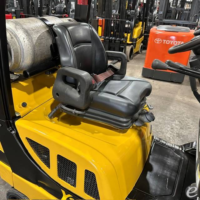 2021 Yale GLC030VX